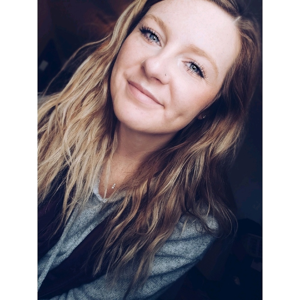 Meet your Posher, Nichole